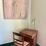 Magdala Arts & * イエール