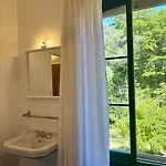ベッド・アンド・ブレックファスト Magdala Arts & イエール