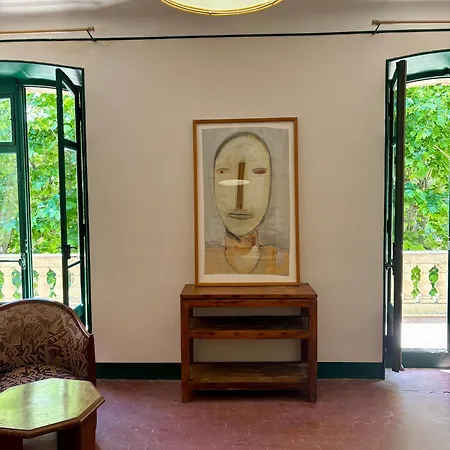לינה וארוחת בוקר Magdala Arts &
