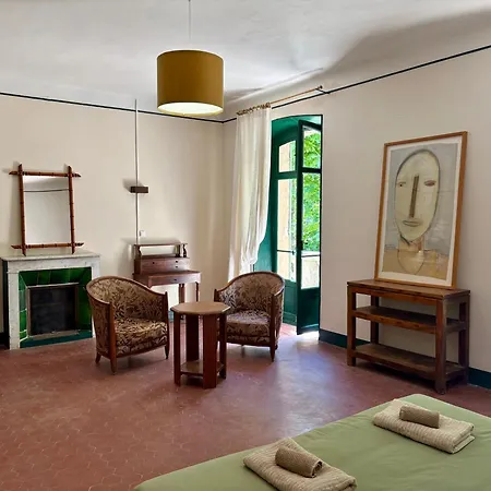 Magdala Arts & B&B 히에레