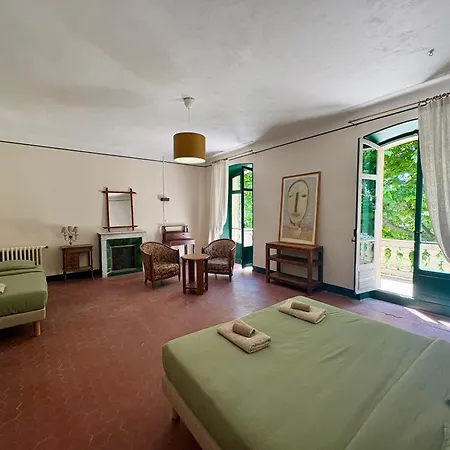 Magdala Arts&résidence * Hyères