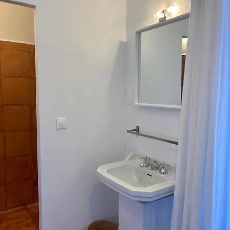 Magdala Arts&résidence Couette-café