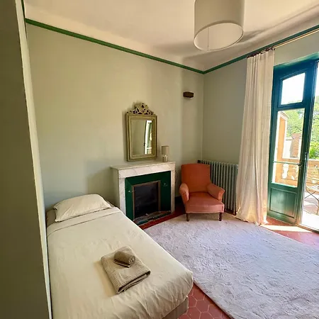 Couette-café Magdala Arts&résidence Hyères